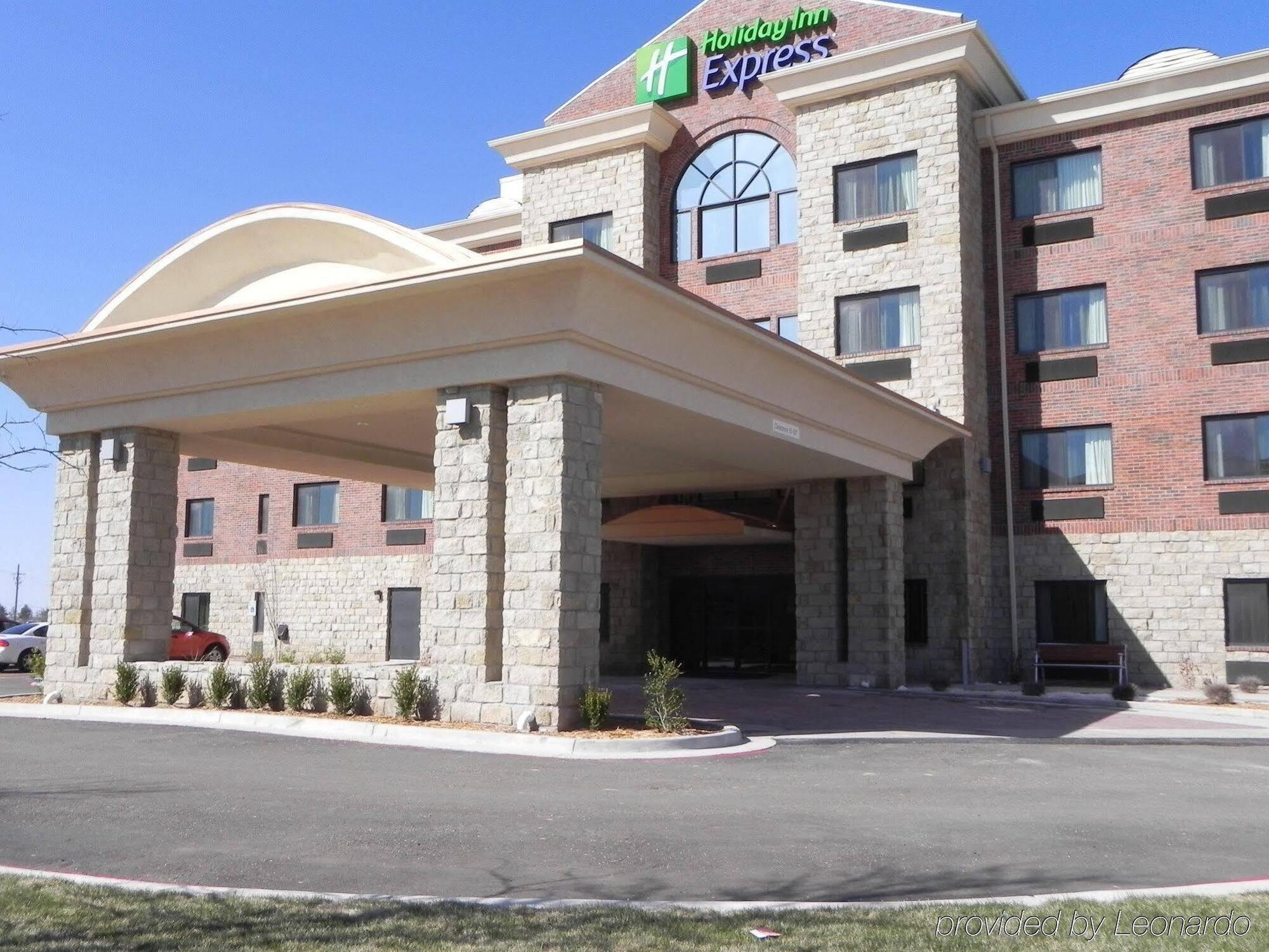 Holiday Inn Express & Suites Lubbock West By Ihg Exterior photo